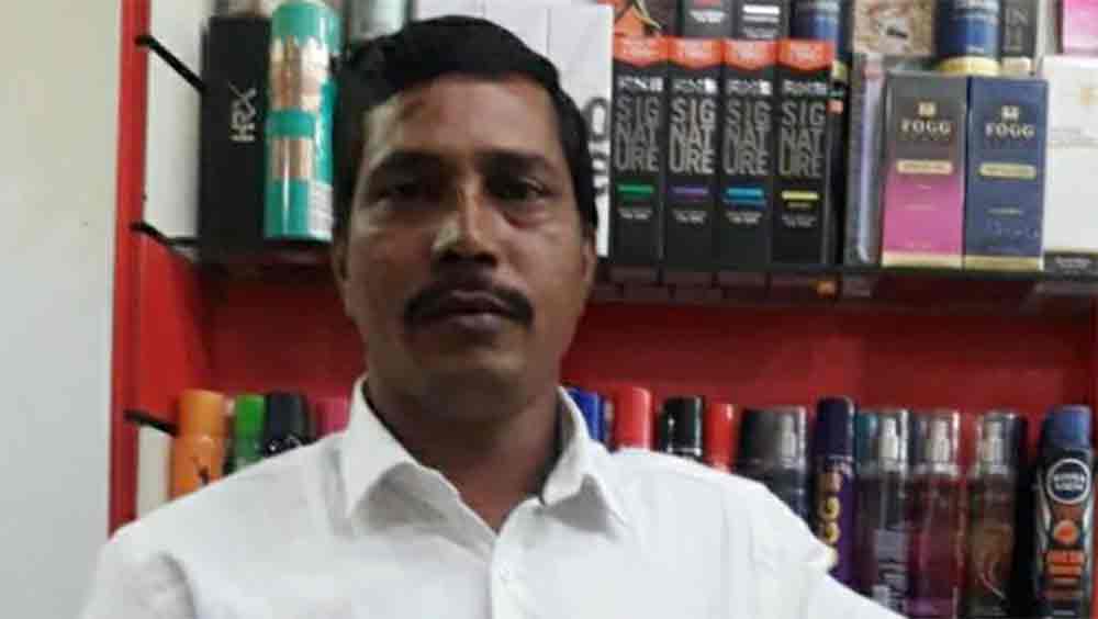 ছৌশিল্পী গিয়াসুদ্দিন আনসারি।