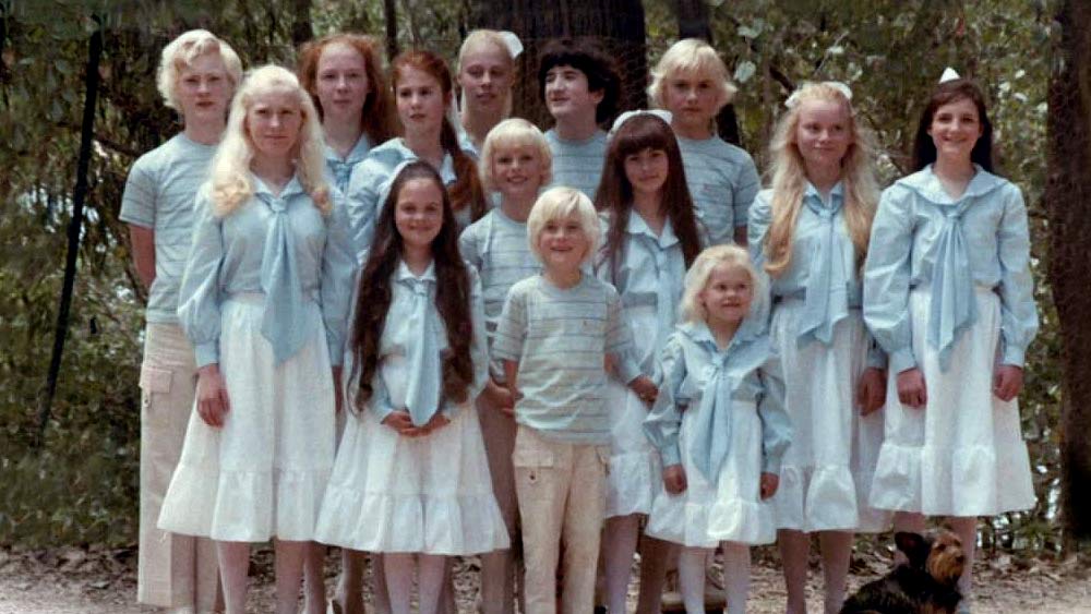 ১৯৮৭ সালে পুলিশ অ্যানের লেক ইলডনের বাড়িতে অভিযান চালিয়ে বহু শিশুকে উদ্ধার করে হাসপাতালে ভর্তি করে। তবে অ্যান নিজের সব দোষ অস্বীকার করেন। ২০১৯ সালে ৯৮ বছর বয়সে তিনি ডিমেনশিয়া রোগে আক্রান্ত হয়ে মারা যান।