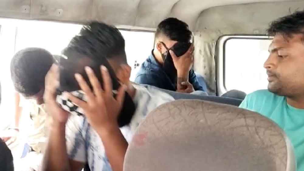 গ্রেফাতারির পর নিয়ে যাওয়া হচ্ছে তিন অভিযুক্তকে। 