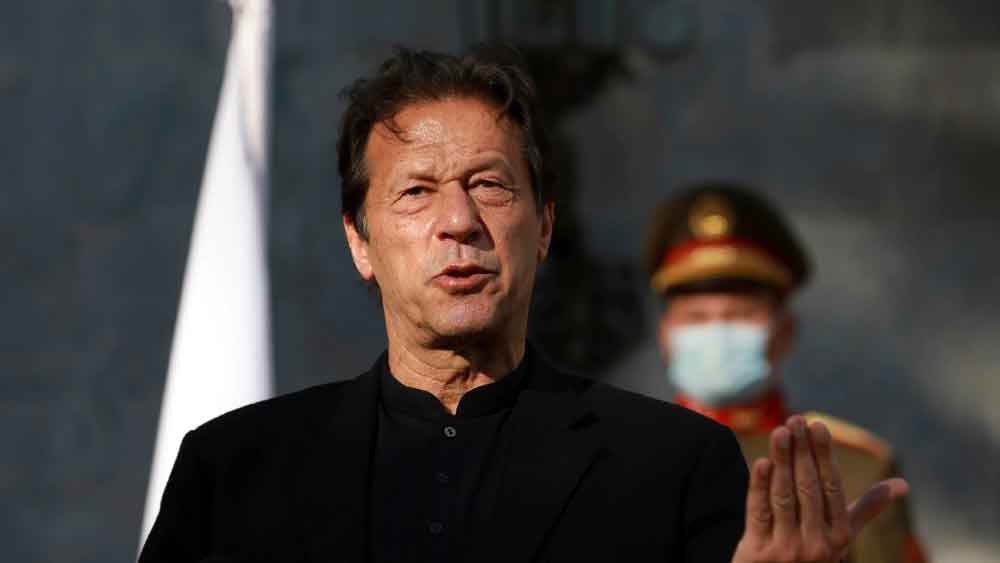 কমিশনের তথ্য মোতাবেক জানা গিয়েছে, ইমরান খানের চারটি ছাগল রয়েছে। যার বাজারমূল্য পাকিস্তানি মুদ্রায় ২ লাখ টাকা। 