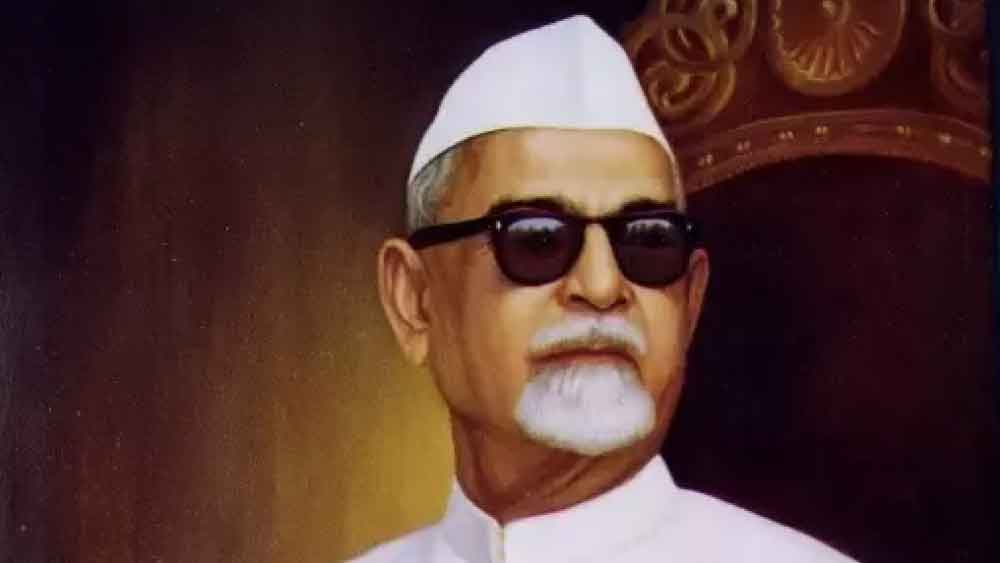 তবে দেশের দ্বিতীয় রাষ্ট্রপতি হলেও দ্বিতীয় মেয়াদের সুযোগ পাননি রাধাকৃষ্ণণ। ১৯৬৭ সালে জাকির হুসেনকে প্রার্থী হিসেবে বেছে নেয় কংগ্রেস। তীব্র প্রতিদ্বন্দ্বিতায় বিরোধী জোটের প্রার্থী কোকো সুব্বারাওকে হারিয়েছিলেন তিনি।