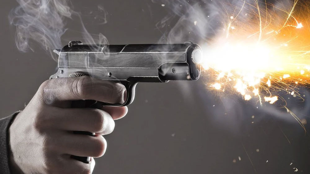 ব্ল্যাঙ্কোর একাধিক অপরাধের সাক্ষী হয়েছিল মায়ামি। যার মধ্যে অন্যতম ছিল মায়ামির একটি মলে ঢুকে স্বয়ংক্রিয় বন্দুক দিয়ে হামলা চালানো।