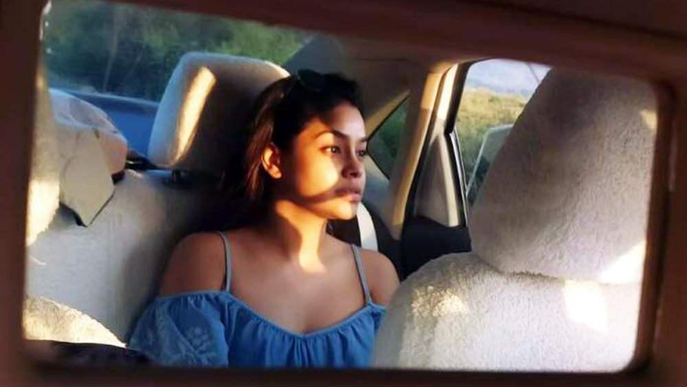 তবে এক সাক্ষাৎকারে তিনি জানান, এ সব কিছুই সত্যি নয়। তাঁকে নিয়ে গুজবের অন্ত নেই। অভিনেত্রী কাজলের এক তুতো ভাইয়ের সঙ্গে ডেট করছেন সুমনা, এই নিয়েও কানাঘুষো শোনা যাচ্ছে বলিপাড়ায়।