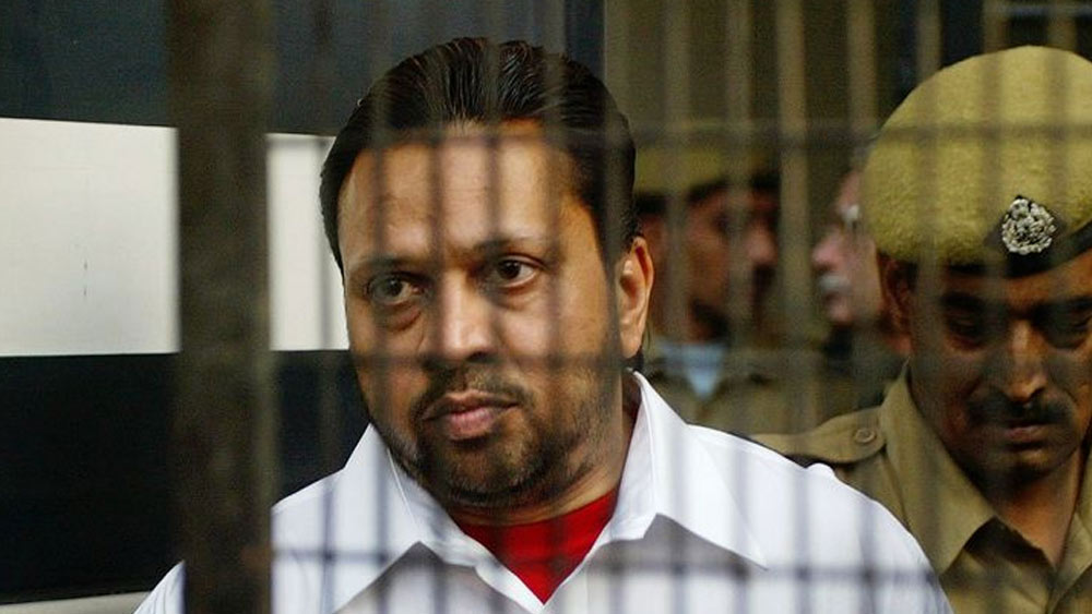 তন্দুর ওভেনের ভিতরে দেখেন, কোনও মাংস নয়, বরং পোড়া অবস্থায় রয়েছে মানুষের দেহের কাটা অংশবিশেষ। কেশব পুলিশের হাতে ধরা পড়লেও সুশীল ঘটনাস্থল থেকে পালিয়ে যান। ঘটনার আট দিন পর, ১০ জুলাই সুশীল পুলিশের কাছে আত্মসমর্পণ করেন।