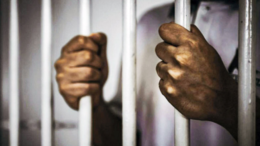 দিল্লির নিম্ন আদালত এবং হাই কোর্ট থেকে ফাঁসির নির্দেশ দিলে সুশীল সুপ্রিম কোর্টে ফাঁসির সাজা রদের আর্জি করেন। যে হেতু সুশীল রাগের বশে খুন করে ফেলেছেন এবং এটিই তাঁর প্রথম অপরাধ, তাই সাজার পরিমাণ কমিয়ে তাঁকে যাবজ্জীবন কারাদণ্ডের নির্দেশ দেয় সুপ্রিম কোর্ট।