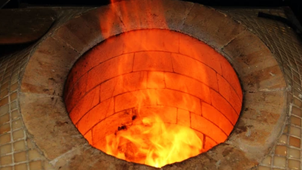 আগুনে নয়নার দেহ এমন ভাবে পুড়ে গিয়েছিল যে প্রথম বার ময়নাতদন্তে গুলির কোনও চিহ্ন খুঁজে পাওয়া যায়নি। তাই দিল্লির লেফটেন্যান্ট গভর্নরের অনুরোধে দ্বিতীয় বার ময়নাতদন্ত করা হয়। তিনটি ভিন্ন হাসপাতালের ডাক্তারদের সহায়তায় প্রমাণ সামনে আসে এবং ২৭ জুলাই সুশীলের বিরুদ্ধে মামলা দায়ের করা হয়।