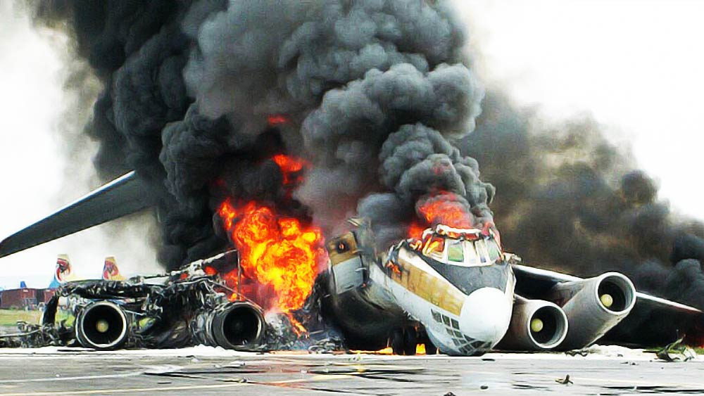  ১৯৭২ সালের ১৮ জুন লন্ডনের হিথরো থেকে ব্রাসেলসগামী ওই বিমান ভেঙে পড়েছিল সারের স্টেইনসের মাটিতে।