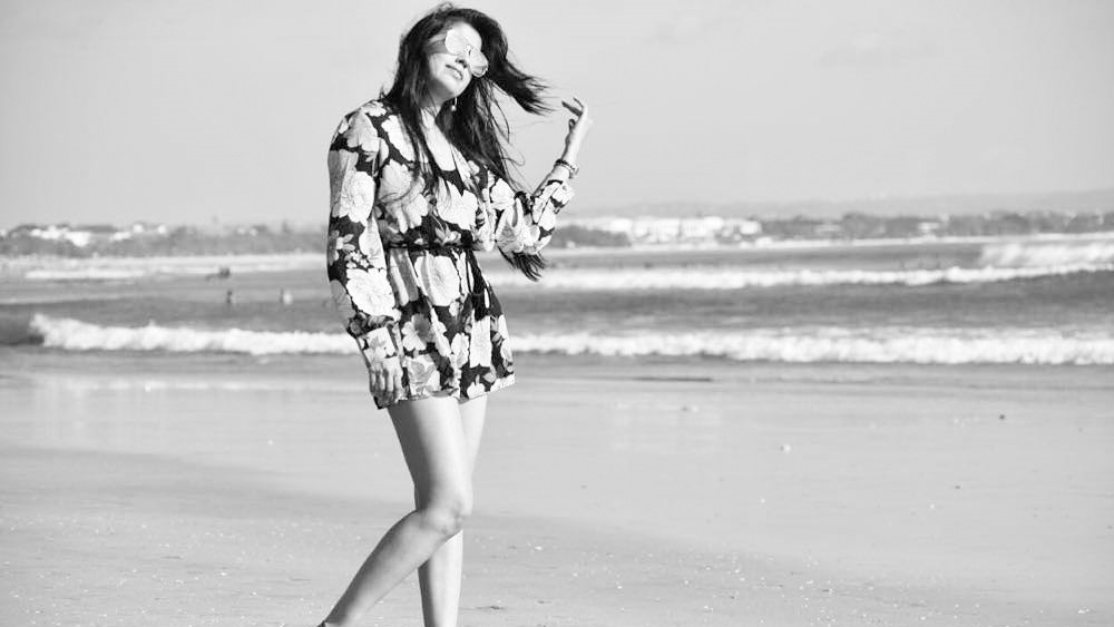 নেপাল থেকে আর্মেনিয়া, মরিশাস—কর্মসূত্রে বহু জায়গায় ঘুরে বেড়িয়েছেন তিনি।