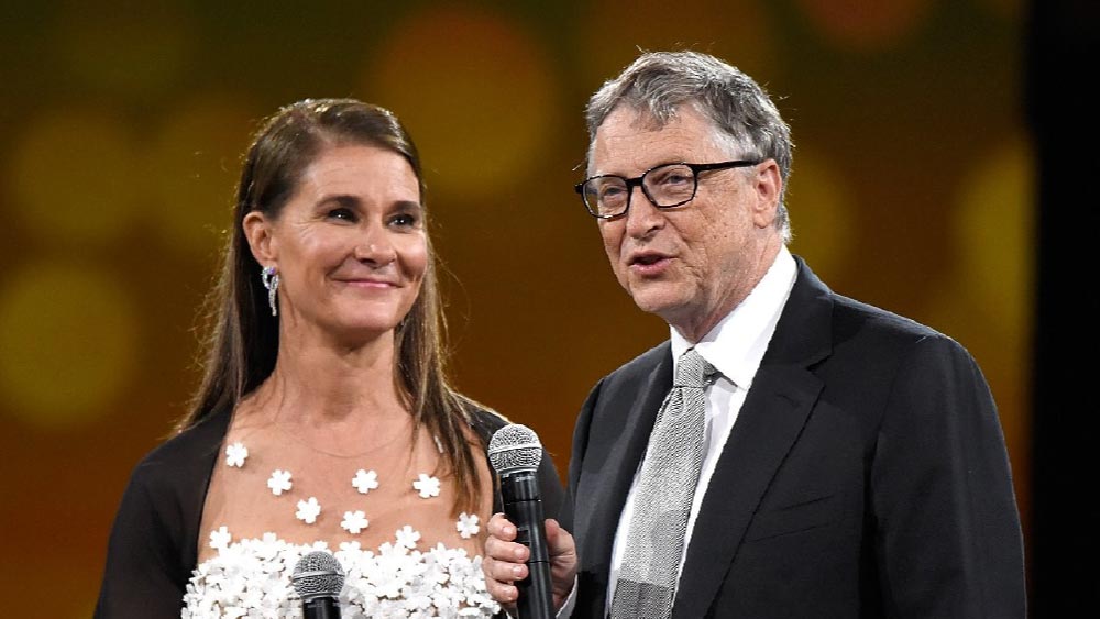 এক বছর আগেই বিচ্ছেদ হয়েছে বিল এবং মেলিন্ডা গেটসের। তাঁদের মধ্যে ভাগাভাগি হওয়ার কথা ছিল ১৪ হাজার ৫০০ কোটি ডলারের সম্পত্তির। তারও দু’বছর আগে বিবাহবিচ্ছিন্ন বেজোস এবং ম্যাকেঞ্জি স্কটের সামনে ছিল ১৩ হাজার ৭০০ কোটি ডলারের সম্পত্তি ভাগ করার চ্যালেঞ্জ। সম্প্রতি স্ত্রীর বিরুদ্ধে বিচ্ছেদের মামলাকারী সেরগেই ৯ হাজার ৪০০ কোটি ডলারের মালিক।