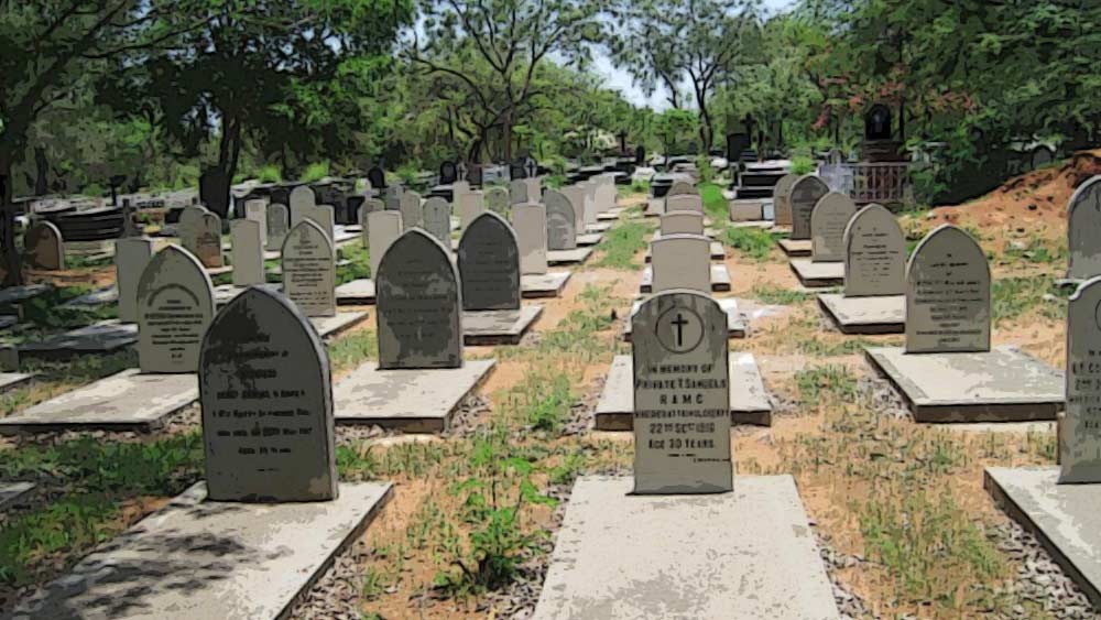 স্যাফরন গুরুগ্রামের একটি নাম করা বিপিও ছিল। সদ্য পড়াশোনার পাট চুকিয়ে অনেক যুবক-যুবতীই এই বিপিও-তে চাকরি করতে ঢোকেন। তবে এই বিপিও-র একটি বিশেষ কারণে দুর্নামও ছিল। এই বিপিও নাকি এক কবরস্থানের উপর তৈরি করা হয়েছিল।