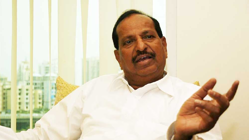 অনগ্রসর গোষ্ঠীর নেতা গণেশ নায়েক ১৯৯৯ সালে শিবসেনা ছেড়ে এনসিপিতে যোগ দিয়েছিলেন। মহারাষ্ট্র সরকারের মন্ত্রীও হন। ২০১৯-এর বিধানসভা ভোটের আগে এনসিপি ছেড়ে বিজেপিতে নাম লিখিয়ে ফের বিধায়ক হন নভি মুম্বইয়ের এই প্রভাবশালী নেতা।