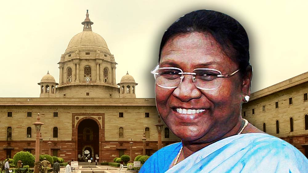 ব্যক্তিগত জীবনে এত ঝড় সামলে বর্তমানে দ্রৌপদীর গন্তব্য রাইসিনা হিল। বিরোধী প্রার্থী যশবন্ত সিনহাকে হারিয়ে রাষ্ট্রপতি পদে নির্বাচিত হলে দ্রৌপদীই হবেন দেশের দ্বিতীয় মহিলা রাষ্ট্রপতি এবং প্রথম আদিবাসী মহিলা রাষ্ট্রপতি। 