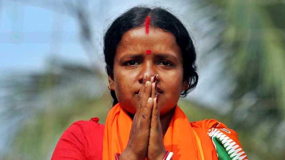 চন্দনাকে ‘গোটা বাংলার আকাঙ্ক্ষার প্রতীক’ বলে উল্লেখ করেছিলেন নরেন্দ্র মোদী ।