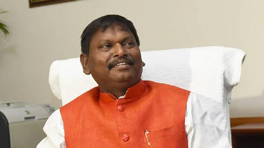 রাজ্যপাল বিধানসভার স্পিকার পদে সাময়িক ভাবে এক বিধায়ককেও নিযুক্ত করেন। এরও বিরোধিতা করে বিজেপি। বিজেপির অর্জুন মুন্ডা এবং অজয়কুমার ঝা শীর্ষ আদালতের দ্বারস্থ হন। সে বছরের ১০ মার্চ ঝাড়খণ্ড বিধানসভা অধিবেশনের ডাক দেওয়া হয়েছিল। এই অধিবেশনেই শপথগ্রহণের কথা ছিল বিধায়কদের। তবে ১১ মার্চ বিধানসভায় শক্তিপরীক্ষার নির্দেশ দেয় সুপ্রিম কোর্ট। এই শক্তিপরীক্ষায় বিজেপি জিতে যায়। ১০ দিন মুখ্যমন্ত্রী থেকে পদ থেকে সরে আসেন শিবু। মুখ্যমন্ত্রী হন বিজেপির অর্জুন।