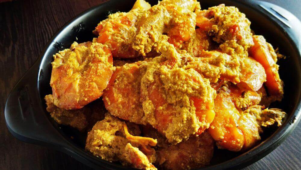 Foods to avoid eating with prawns.