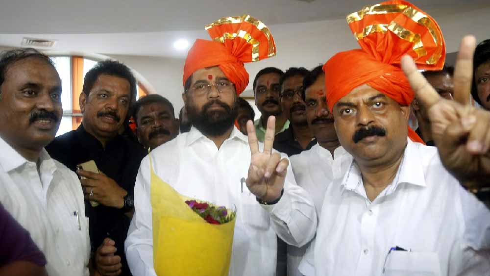 সরাসরি: বিধানসভায় পরিষদীয় দলনেতা হিসাবে উদ্ধবের প্রস্তাব মানলেন ডেপুটি স্পিকার