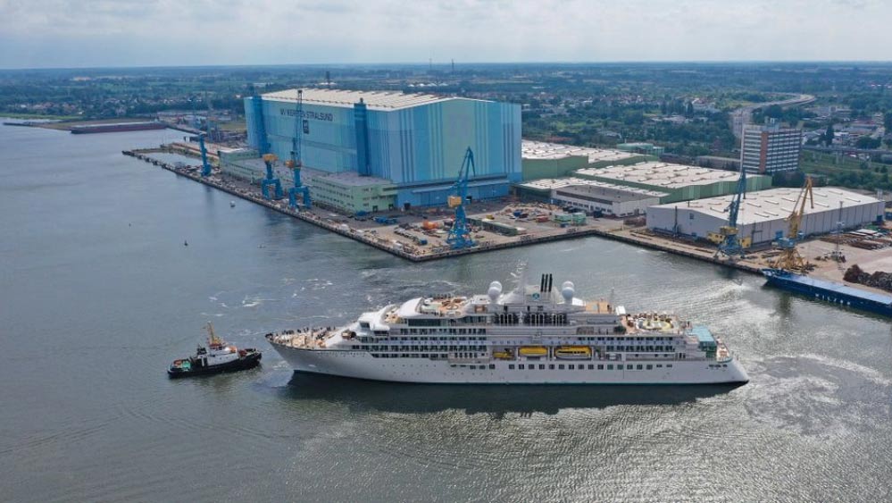 ‘এম ভি ওয়েরফতেন’ নিজেদের দেউলিয়া ঘোষণা করার পাশাপাশি স্থাবর-অস্থাবর সম্পত্তি বিক্রি করে বাজার থেকে টাকা তুলতে চাইছে।