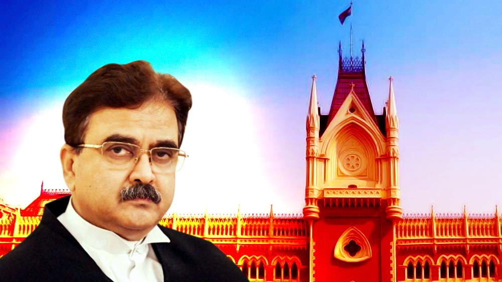 শুক্রবার বিচারপতি গঙ্গোপাধ্যায় শুনানির চলাকালীন জানতে চান, ‘‘ববিতা সরকারকে কি চাকরি দেওয়া হয়েছে? এখনও কেন তাঁকে নিয়োগ করা হল না?’’ জবাবে এসএসসি-র আইনজীবী জানান, আদালতের নির্দেশ মতো বেআইনি নিয়োগের অভিযোগে অনেককে চাকরি থেকে বরখাস্ত করা হয়েছে। ববিতাকে এখনও চাকরি দেওয়া যায়নি। এর পর নিয়োগ প্রক্রিয়া শুরু হবে। তখন তাঁকে নিয়োগের সুপারিশ করা হবে।