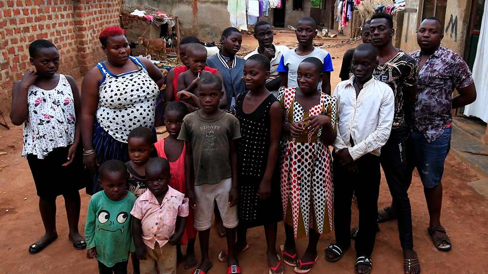 পাঁচ বার একসঙ্গে চার সন্তানের জন্ম দেন মারিয়ম। 