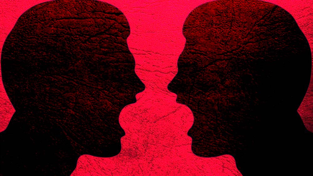 সুনীল বার বার বোঝালেও বীরু কিছুতেই তাঁর কথা মানতে চান না। পাছে তাঁর দুর্নাম ছড়িয়ে পড়ে এই আশঙ্কায় তিনি বীরুকে তাঁর গাড়ি চালাতে অনুরোধ করেন। এই সুযোগে দিনের বেশির ভাগ সময় সুনীলের সঙ্গেই থাকতে পারবেন বীরু।