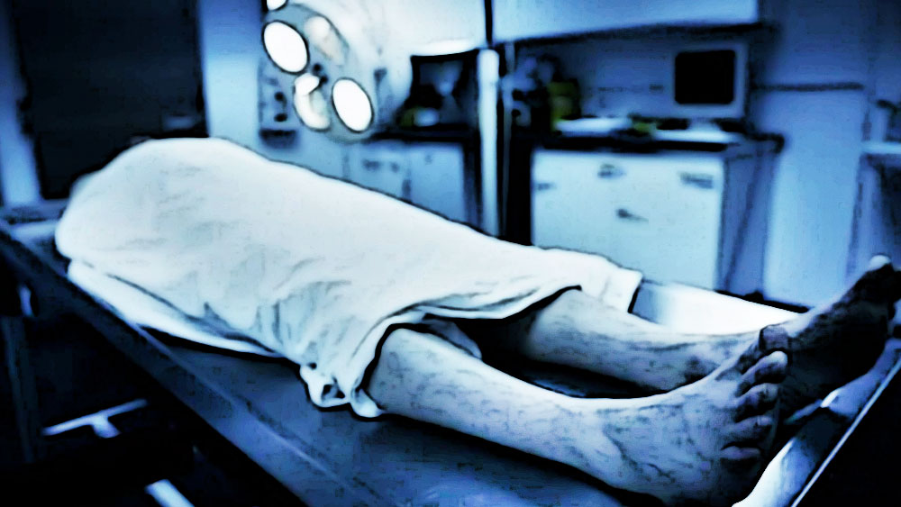 হাসপাতালে মৃতদেহের ময়নাতদন্ত বিভাগের সঙ্গে যুক্ত থাকায় সুনীল খুব ভাল করে জানতেন, কী করে খুন করার পর প্রমাণ লোপাট করতে হয়। পরিকল্পনা মাফিক প্রয়োজনীয় জিনিস জোগাড় করতে শুরু করেন তিনি।