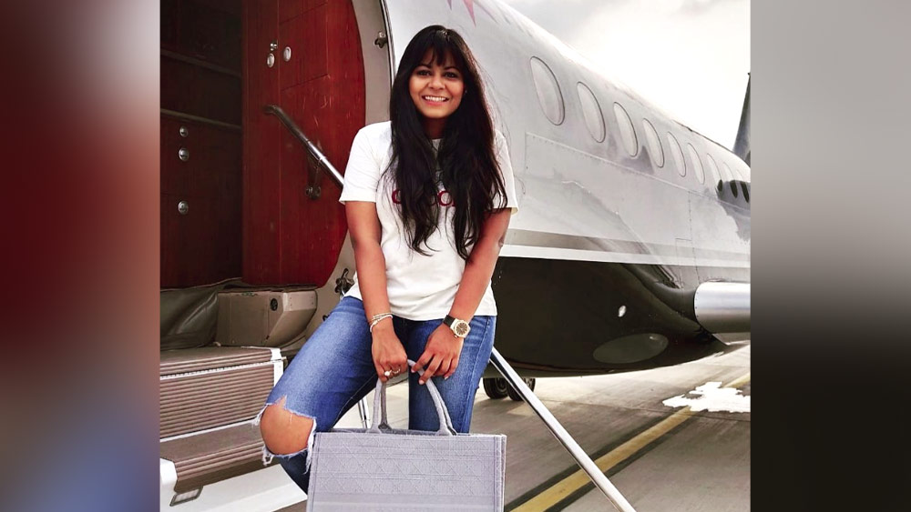 তিনি জেটসেট-গো সংস্থার প্রতিষ্ঠাতা। ব্যবসা আকাশপথে ‘গাড়িভাড়া’ দেওয়ার। ঝকঝকে এই তরুণীর সাফল্যের কাহিনি চমকে দেবে আপনাকেও।