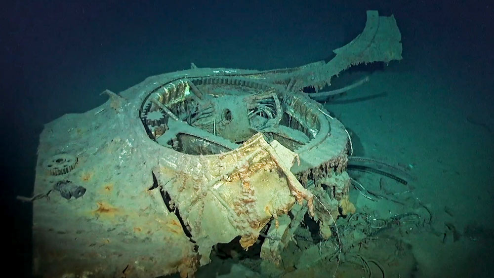 ৭৮ বছর আগে যে যুদ্ধজাহাজ সমুদ্রের অতলে ডুবে গিয়েছিল, অবশেষে প্রশান্ত মহাসাগরের প্রায় সাত হাজার মিটার গভীরে খোঁজ মিলল সেই আমেরিকান যুদ্ধজাহাজ ‘স্যামি বি’-র।