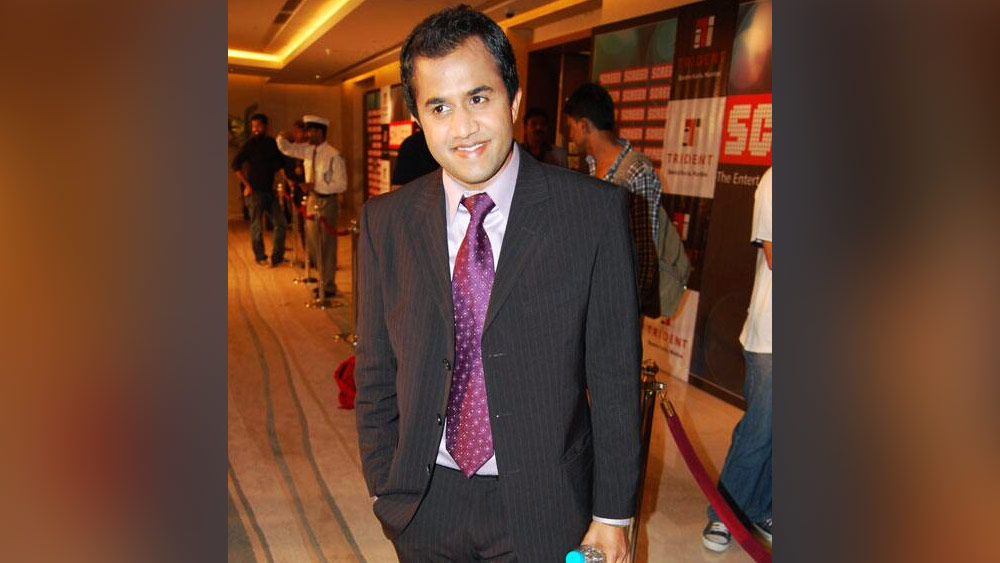 সেখানেই ফিল্মের খুঁটিনাটি— এডিটিং থেকে শুরু করে অভিনয়, ফিল্ম মেকিং সংক্রান্ত বিষয়ে শিক্ষালাভ করেন। তিনি এক সাক্ষাৎকারে জানিয়েছেন, ‘চতুর’-এর মতো আর কোনও চরিত্রে তিনি অভিনয় করার সুযোগ পাননি।