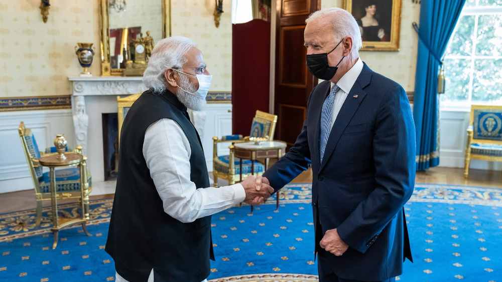 অর্থাৎ মোট ১২ জন রাষ্ট্রনেতাকে স্বাগত জানাবে স্লস এলমাও। তবে এই হোটেলে এঁরা কেউই বিশেষ আপ্যায়ন পাবেন না। এই হোটেলে মোদী হোন বাইডেন সবাই সমান। প্রত্যেকের জন্যই একরকম সুযোগ-সুবিধার ব্যবস্থা। 