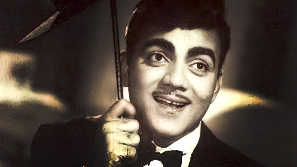 কৌতুকাভিনেতা হিসাবে অভিনয় করে প্রচুর পুরস্কারও পেয়েছিলেন মেহমুদ। তবে তাঁর কারণে বলিজগতে এমন এক তারকা পদার্পণ করেছিলেন, যাঁর জন্য বি-টাউন তাঁর কাছে চিরকৃতজ্ঞ।