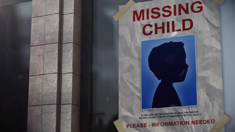 কেনগেরিতে বাড়ির সামনে থেকে নিখোঁজ হয়ে যান আয়কর আধিকারিক নিরঞ্জন কুমারের উনিশ বছরের ছেলে শরথ। তার পর থেকে তাঁর কোনও খোঁজ মিলছিল না।