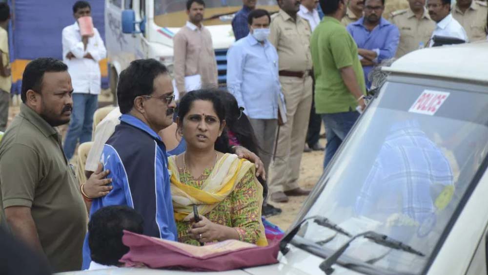 তারাই শরথকে দিয়ে ভিডিয়ো তৈরি করে তাঁর বাবার কাছে পাঠায়। কিন্তু কেন খুন করা হয় তাঁকে?