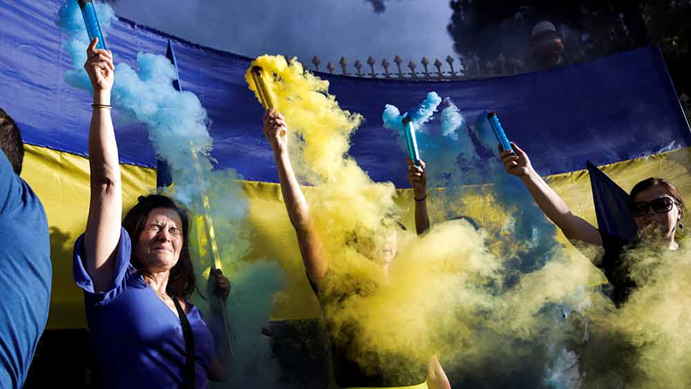 সে সময় থেকে ভ্যাকুয়াম বোমা নিয়ে অনবরত গবেষণা করে সেটিকে বিজ্ঞানীরা আরও ঘাতক করেছেন বলেও দাবি হিউম্যান রাইটস ওয়াচ-এর। এই মুহূর্তে রাশিয়ার কাছে তৃতীয় প্রজন্মের ওয়ারহেডস (ক্ষেপণাস্ত্রের সামনের দিকের অংশ, যাতে বিস্ফোরক বোঝাই করা থাকে) রয়েছে বলেও দাবি।