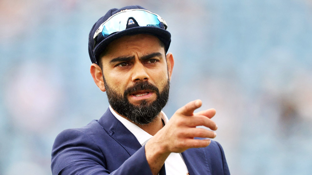 এক দশকেরও বেশি সময় ধরে টেস্ট খেলছেন বিরাট কোহলী। অবশেষে সেই মুহূর্ত হাজির। শুক্রবার মোহালিতে নিজের শততম টেস্ট খেলতে নামবেন তিনি। দ্বাদশ ভারতীয় হিসেবে এই কৃতিত্ব অর্জন করবেন।