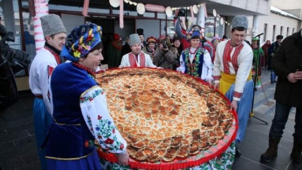  সারা দিনে প্যানকেক যাতে হেঁশেলে শেষ না হয়, তাই থাকে লক্ষ্য।