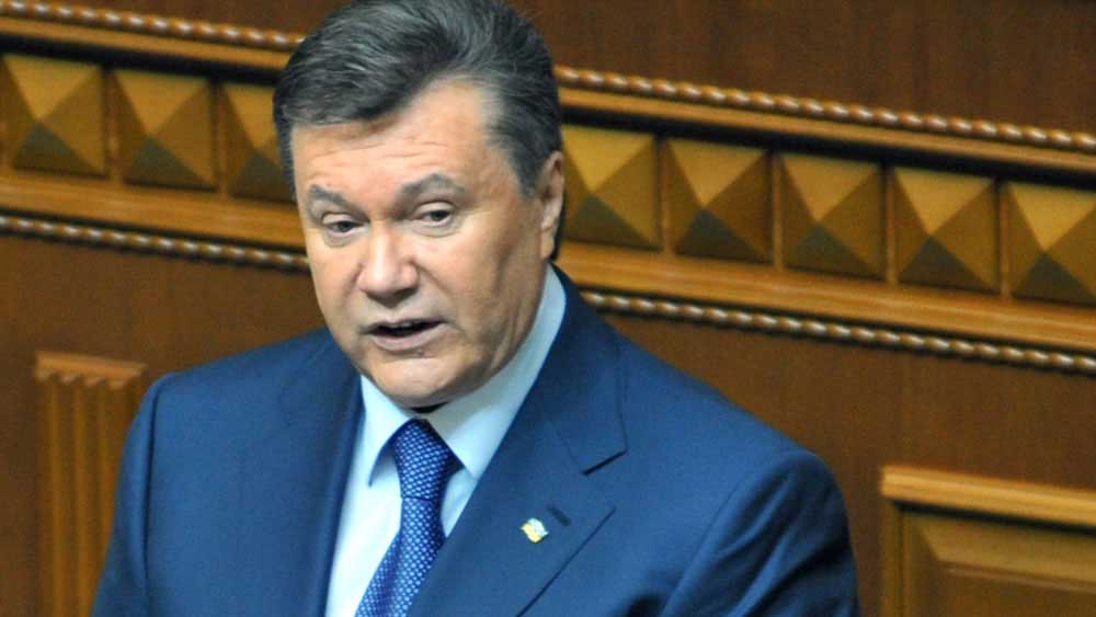 তবে পরবর্তীকালে এই ঘটনাগুলিকে কৈশোর বয়সে করা ভুল হিসেবেই ব্যাখ্যা করেন তিনি।