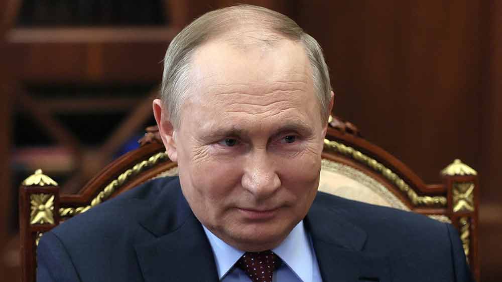 বিশ্বের বিভিন্ন রাষ্ট্রনায়কও যুদ্ধ থামাতে পুতিনকে অনুরোধ করেছেন।