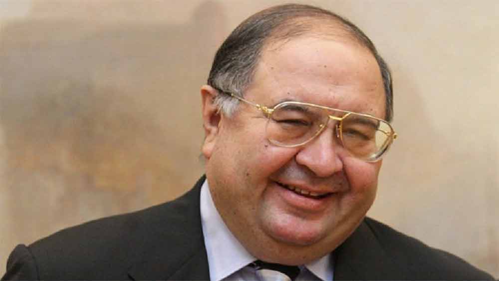 বিচউড হাউস কেনার পর তা নাকি ভোলবদল করেছিলেন উসমানভ। মোশন ডিটেক্টরের প্রযুক্তি-সহ অত্যাধুনিক সিকিউরিটি ক্যামেরা দিয়ে প্রাসাদটি ঘিরে দিয়েছিলেন। ছিল থার্মাল এবং নাইট ভিশন ক্যামেরাও।