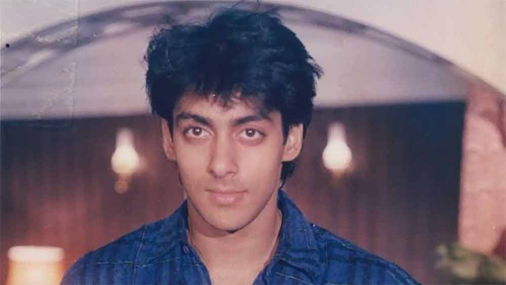 সলমনকে নিয়ে বেশ ইঙ্গিতপূর্ণ মন্তব্য করেছেন ভন্সালী। বলেছেন, ‘‘সময়ের সঙ্গে সঙ্গে আমরা সকলেই বদলে যাই। সুতরাং সলমনও বদলে গিয়েছেন।’’