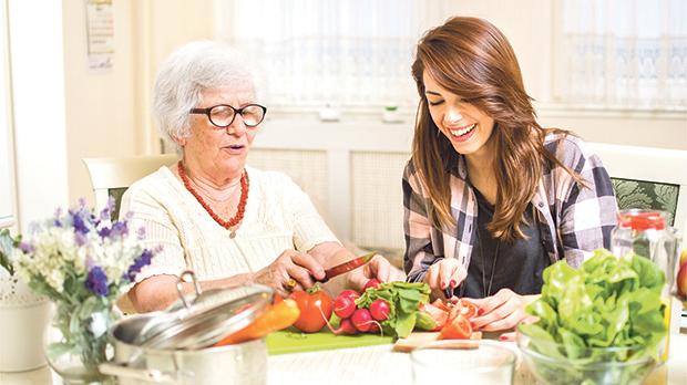 বয়স বাড়লেও ওজন নিয়ন্ত্রণে রাখা জরুরি।