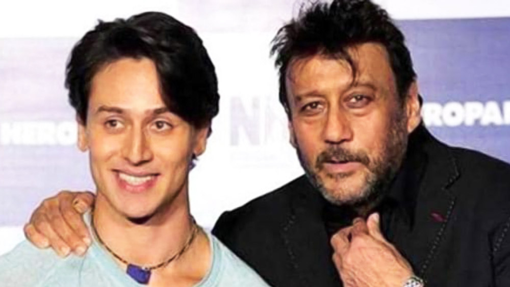 জ্যাকি শ্রফের পুত্র। ইন্ডাস্ট্রিতে পথচলা শুরুর সময়ে এই ছিল তাঁর পরিচয়। ২০১৪ সালে ‘হিরোপন্তি’ ছবিতে প্রথম বার পর্দায় দেখা যায় বছর চব্বিশের টাইগারকে। 