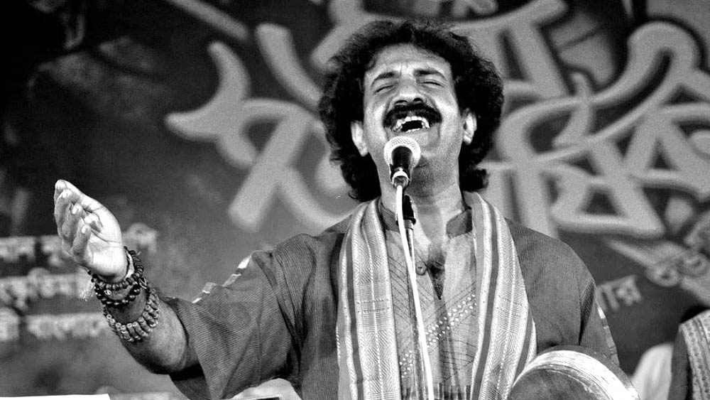 লোপামুদ্রাকে লোকগান গাওয়ার সাহস দেন কালিকাপ্রসাদই