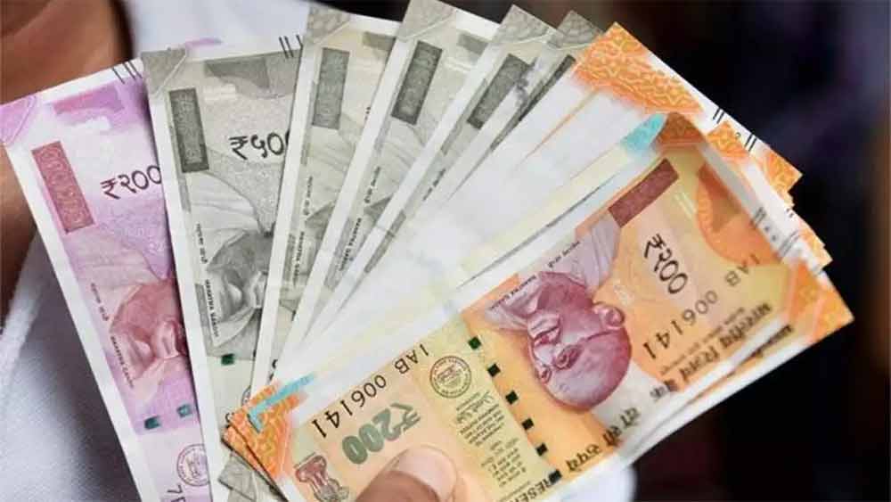 ওই জনস্বার্থ মামলায় জানা গিয়েছে, ৫০০ টাকার পুরনো এবং নতুন নোট তৈরির খরচেও পার্থক্য রয়েছে।