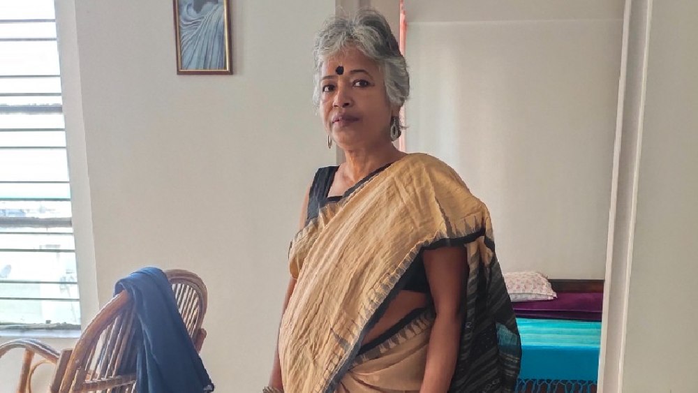 কল্যাণী ঠাকুর চাড়াল: পশ্চিমবঙ্গের দলিত আন্দোলনের অন্যতম প্রধান মুখ কল্যাণী ঠাকুর চাড়াল। কবি হিসাবেও তিনি সমান পরিচিত। প্রাথমিক ভাবে কোনও প্রকাশক তাঁর বই প্রকাশ না করতে চাওয়ায় ২০০৩ সালে নিজেই প্রকাশ করেন নিজের প্রথম কবিতার বই। নামের সঙ্গে পদবি হিসেবে ‘চাড়াল’ যোগ করেন নিজেই। আজও মতুয়া সম্প্রদায়ের মধ্যে শিক্ষার বিস্তার নিয়ে কাজ করছেন কল্যাণী দেবী।