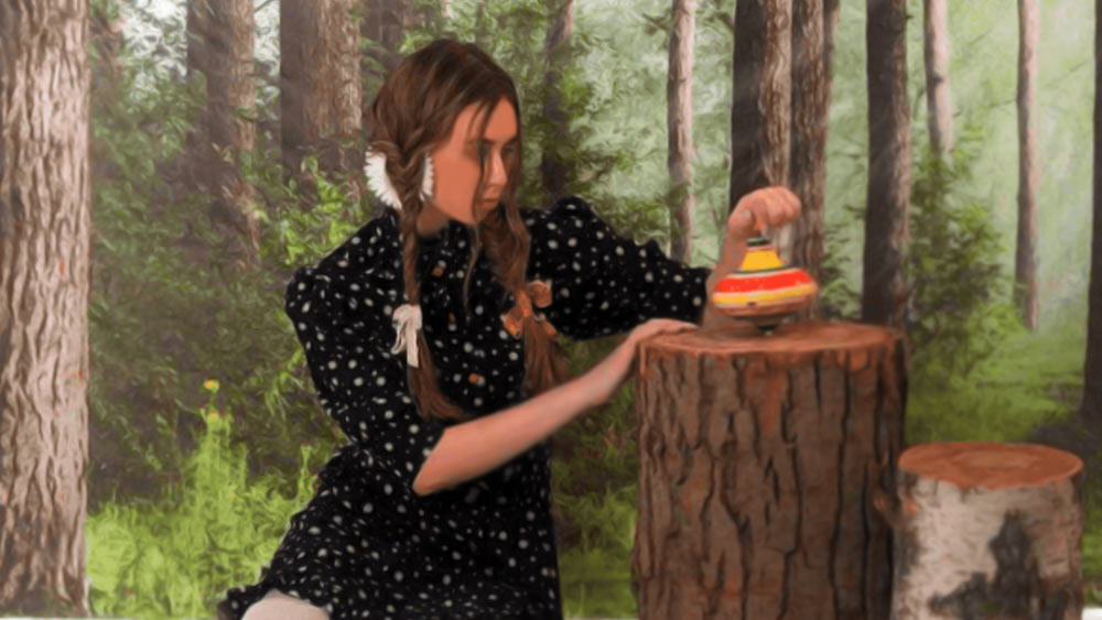 রাশিয়ার একটি ব্যাঙ্কের অন্যতম মালকিন শ্বেতলানার বিপুল সম্পত্তি। তা ছড়িয়ে ফ্রান্সের মোনাকোতেও। অনেকের দাবি, ওই ভূমধ্যসাগরীয় অঞ্চলেই কোথাও লুকিয়ে রয়েছেন ‘পুতিন-কন্যা’। অনেকে আবার মনে করছেন, নিজের পরিবারের সদস্যদের সাইবেরিয়ায় কোনও গোপন আস্তানায় সরিয়ে ফেলেছেন পুতিন। 