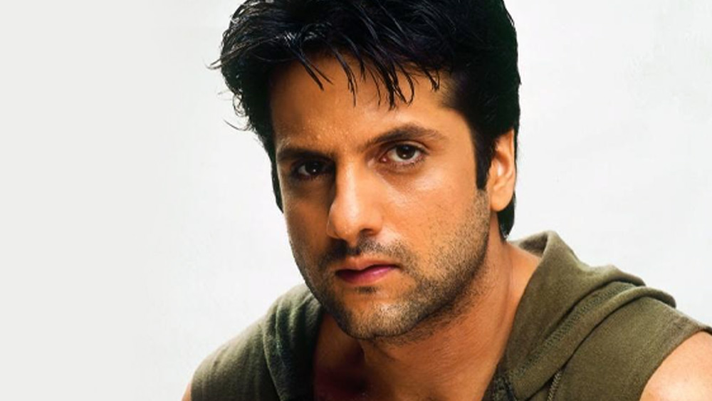 চলতি বছরের ফেব্রুয়ারিতে ‘বিস্ফোট’-এর কাজ শেষ করেছেন। ফারদিনের ওই ‘কামব্যাক’ ছবিতে রয়েছেন রীতেশ দেশমুখ এবং প্রিয়া বোপটও। ‘রক, পেপার অ্যান্ড সিজর্স’ নামে একটি ভেনেজুয়েলান ছবির হিন্দি পুনর্নির্মাণ এই ছবি। পরিচালনায় কুকি গুলাটি।