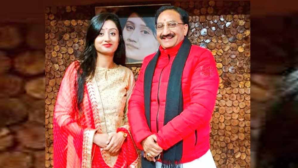 মঙ্গলবার নারী দিবসে সুখবরটি পেয়েছেন প্রাক্তন কেন্দ্রীয় মন্ত্রী তথা উত্তরাখণ্ডের মুখ্যমন্ত্রী রমেশ পোখরিওয়াল নিশঙ্কের পরিবার।