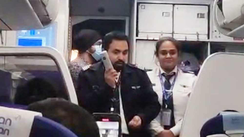 মহাশ্বেতার সংস্থা প্রায় সাত হাজার পড়ুয়াকে উদ্ধার করেছে। 