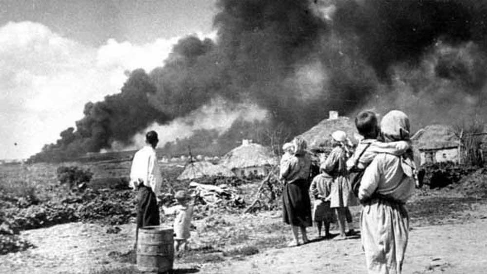 ১৯৪১ সালে জার্মানির হামলায় সোভিয়েত ইউনিয়ন খানিক বিপর্যস্ত হয়ে পড়লে পোলান্ডের কিছু বাসিন্দাকে রাশিয়া ছাড়ার অনুমতি দেওয়া হয়।