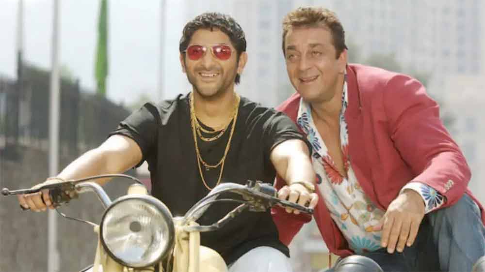 প্রচলিত অর্থে নায়ক নন। খলনায়কও বলা যাবে না। বরং বলিউডি ছবিতে নায়ক বা খলনায়কের গতে বাঁধা ভাবমূর্তির বাইরে বেরিয়ে রক্তেমাংসের চরিত্র হয়ে উঠেছেন আরশাদ। সাদা-কালো নন, ধূসর পরিধিতে সব রঙের ঝলক দেখা যায়, এমন চরিত্রেই নিজেকে ফুটিয়ে তুলেছেন ‘সার্কিট’।